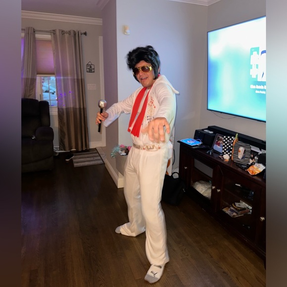 Elvis Costume - Picture 5 of 5